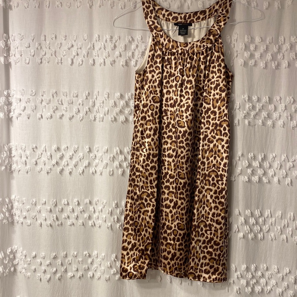 BCBG Leopard print Satin shift dress XS NWOT